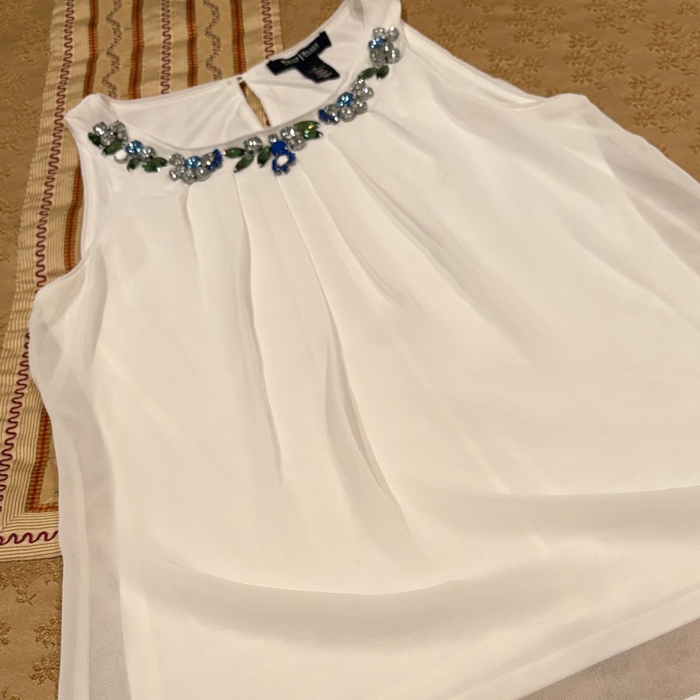 White House Black Market White Jeweled Embellished Top, Elegant, M